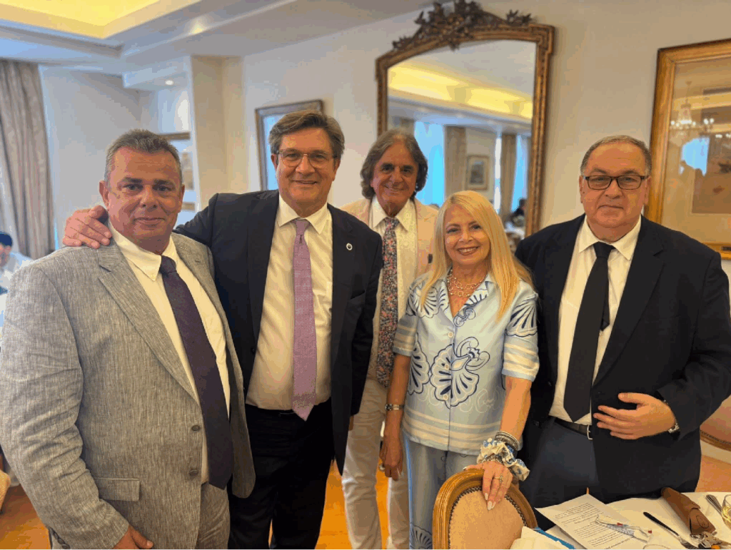 Χωρίς τίτλο