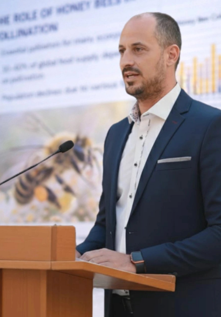 καραλης φωτο