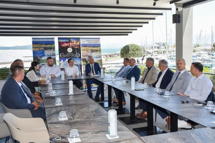 ΚΙΝΕΖΟς ΠΡΕΒΕΖΑ ΕΠΙΜΕΛΗΤΗΡΙΟ